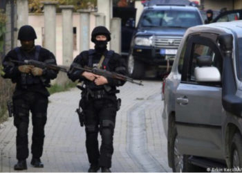 Policët e EULEX nisin patrullimet në këmbë nëpër Veri