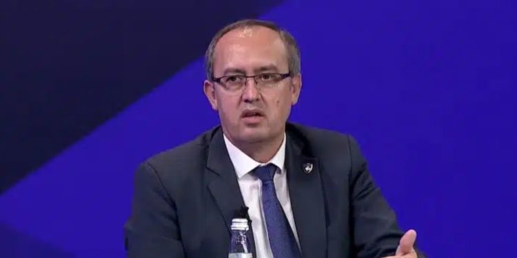 Hoti: Me Kurtin s’bën kush më marrëveshje, partnerët e kanë humbë besimin