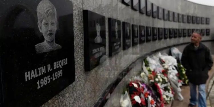 Specialja refuzon t’i pranojë faktet e masakrave të Serbisë në Kosovë