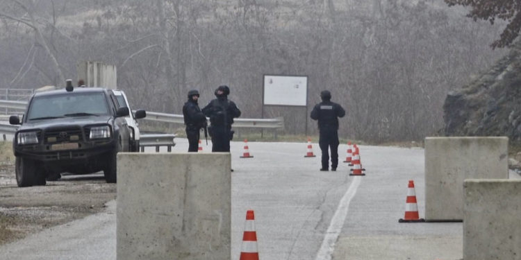 Pjesëtarë e Njësisë Speciale vendosen në thellësi të veriut, afër urës së Bistricës – Sot mbahet protestë në Rudarë