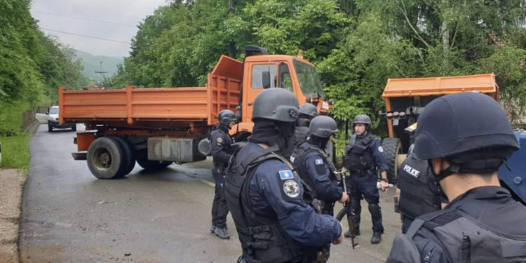 Këto janë makineritë e rënda që ka marrë me qera Policia e Kosovës