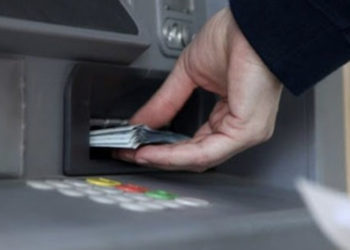 Keqpërdorin kartela bankare, katër të arrestuar në Mitrovicë