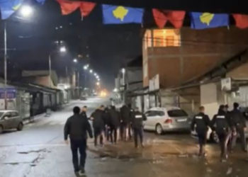 Mësohet mosha dhe detaje për policin që u plagos në veri