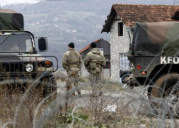 KFOR: Serbia duhet të na njoftojë nëse i afrohet Kosovës më pak se 1 km, FSK në veri vetëm me lejen tonë