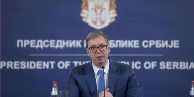 LAJMI I FUNDIT: Serbia vendos t’ia dërgojë KFOR-it kërkesën për dërgimin e trupave të saj në Kosovë