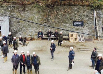 Lajm i mirë: Ndërmarrja Trepça shpërblen punëtorët e saj me nga 50 euro për fundvit
