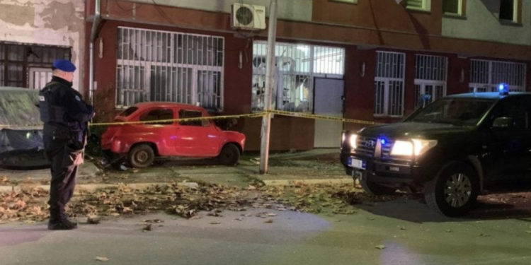 Dyshohet për sulm me shok-bombë ndaj një njësiti të EULEX-it në veri