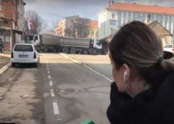 LAJMI I FUNDIT: Po zhvillonte lidhje direkte, sulmohet gazetarja në Mitrovicë