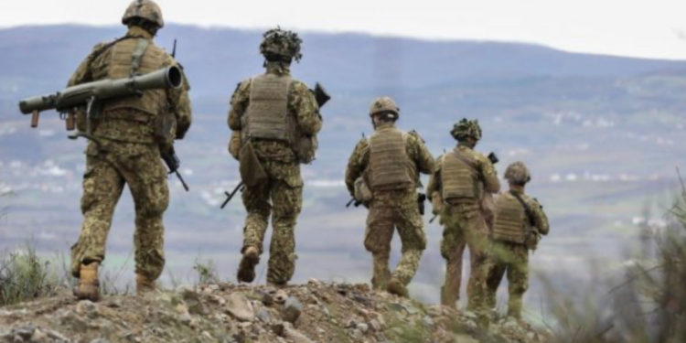 KFOR-i konfirmon të shtënat afër patrullës së tyre në Zubin-Potok