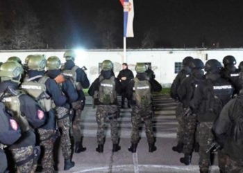 Kërcënon sërish Serbia, thotë se ushtria është nisur për në Rashkë – komandanti: Kemi urdhër nga Vuçiq