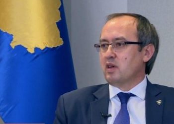 Hoti “këshillon” Qeverinë: Veprimet që nxjerrin Kosovën nga kurthi i Serbisë