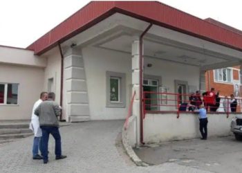 Sulmohet fizikisht infermieri i Spitalit Rajonal në Mitrovicë, arrestohet personi i dyshuar