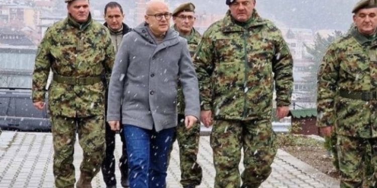 Ministri serb paralajmëron Kurtin: Mos ia mësyj barrikadave, është rrugë në drejtim të gabuar