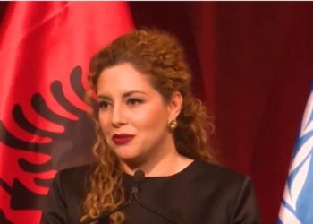 Xhaçka thirrje Serbisë: Të luash me zjarrin është ide e keqe, ne jemi me Kosovën