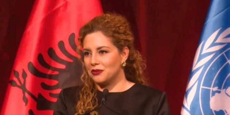 Xhaçka thirrje Serbisë: Të luash me zjarrin është ide e keqe, ne jemi me Kosovën