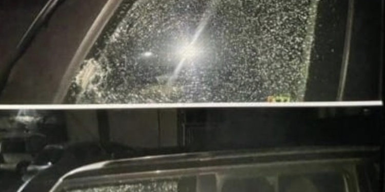 Sulmohet vetura e qytetarit serb në veri, ai akuzon Radoiçiqin