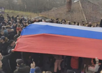 Serbët në veri organizojnë protestë kundër Vuçiqit dhe Listës Serbe
