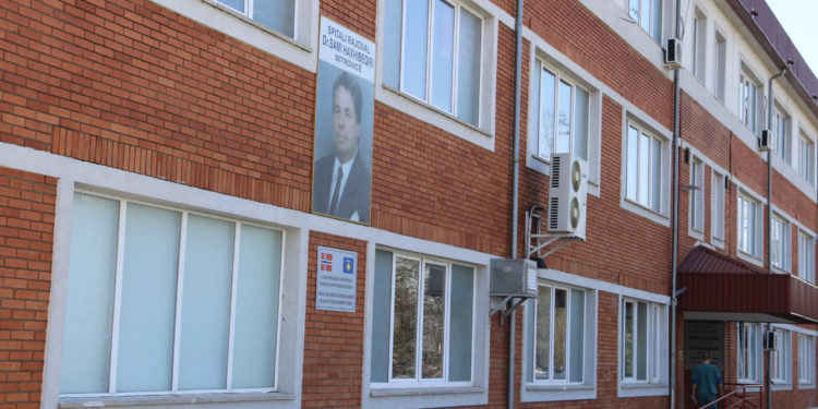 Mungesa e ujit, s’ka operime në Spitalin Rajonal të Mitrovicës (VIDEO)