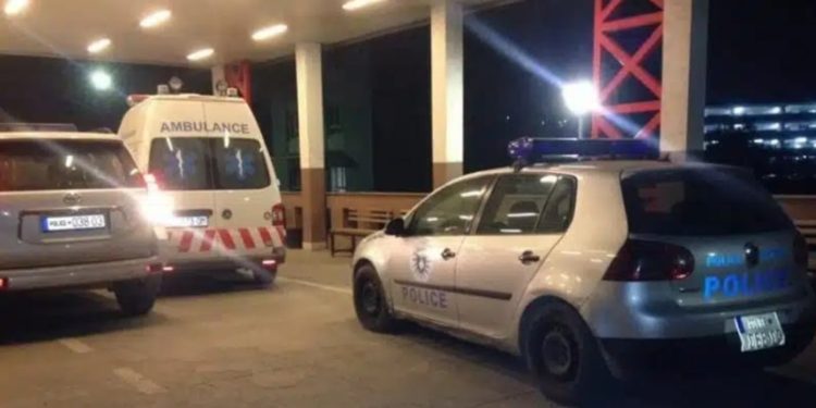 Tre të plagosur nga plumbat qorrë në Prishtinë, 11 të tjerë nga mjetet piroteknike