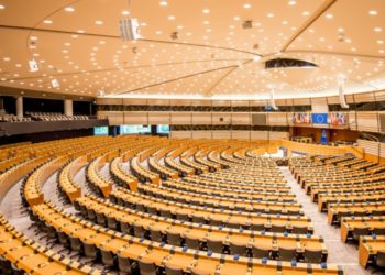 Komiteti i PE-së voton pro liberalizmit të vizave për Kosovën