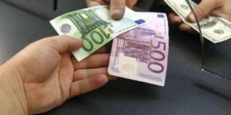 Punëtori i një banke në Mitrovicë dyshohet se kanosi klientin për një kredi