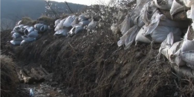 Barrikadimi i veriut, zbulohen llogore vrojtuese në Leposaviq