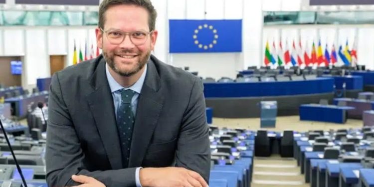 Eurodeputeti Mandl: Plani franko-gjerman do të ketë kuptim vetëm nëse përfundon me njohje