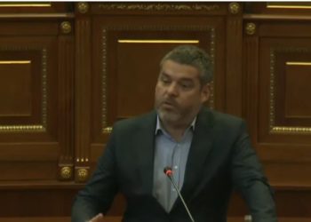 Kastrati: Tensionimi i marrëdhënieve mes Kosovës e SHBA-së nga Kurti është tradhti kombëtare