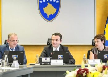 Qeveria mban mbledhje, miratohen dy vendime