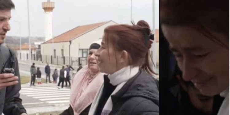 Për përhair në 40 shtëpi të reja, një xhami dhe shumë lot gëzimi – si më emocionoi Liria me djalin e saj që nuk po e gjenin shtëpinë