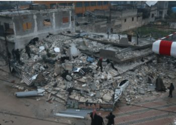 Të paktën 2300 persona janë konfirmuar të vdekur nga tërmetet në Turqi dhe Siri