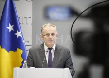 Bislimi: Marrëveshja për targa ka afat deri në fund të marsit