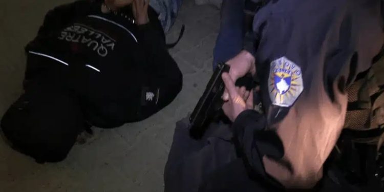 Konflikti me armë ku ishte përfshirë ish-polici serb në Veri, Policia e Kosovës arreston njërin nga vëllezërit e dyshuar