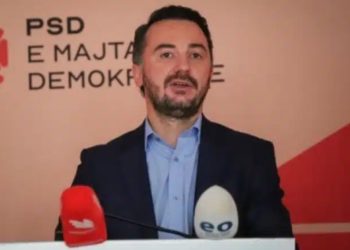 Molliqaj bën thirrje: Zgjedhje, referendum ose protesta në rrugë kundër Asociacionit
