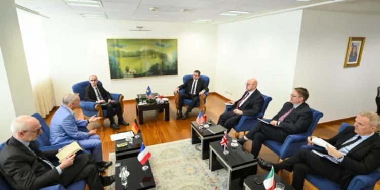 Kurti diskuton me ambasadorët e QUINT-it për aplikimin e Kosovës për pranim në Këshill të Evropës