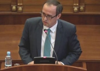 Hoti kritikon Qeverinë: Importojmë qymyr, gjersa flemë mbi ta
