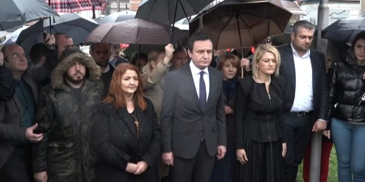 Kurti: Serbia duhet që të ballafaqohet me të kaluarën e saj kriminale në Kosovë