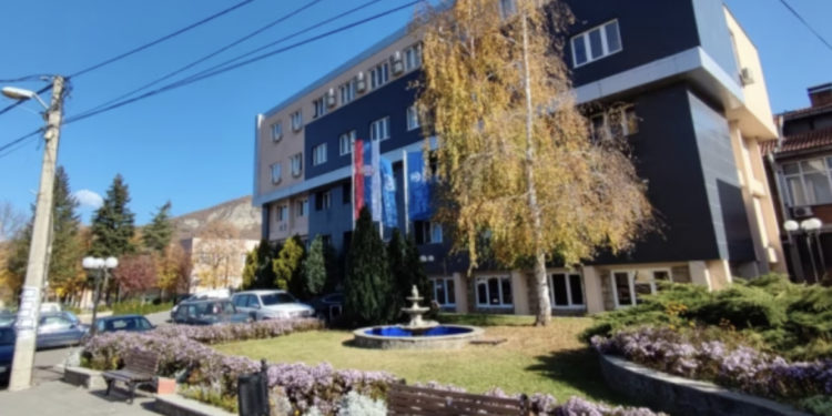 Betimi i kryetarëve “teknikë”, eksperti i sigurisë paralajmëron situatë të tensionuar në Veri