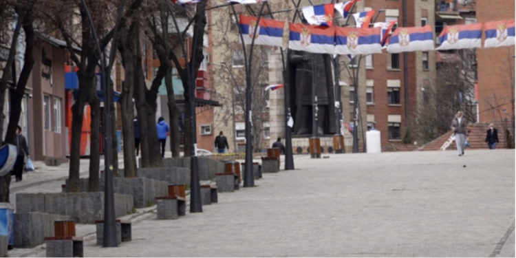 Raportohet se shkollat në veri kanë ndërprerë mësimin për shkak të pranisë së policisë së Kosovës