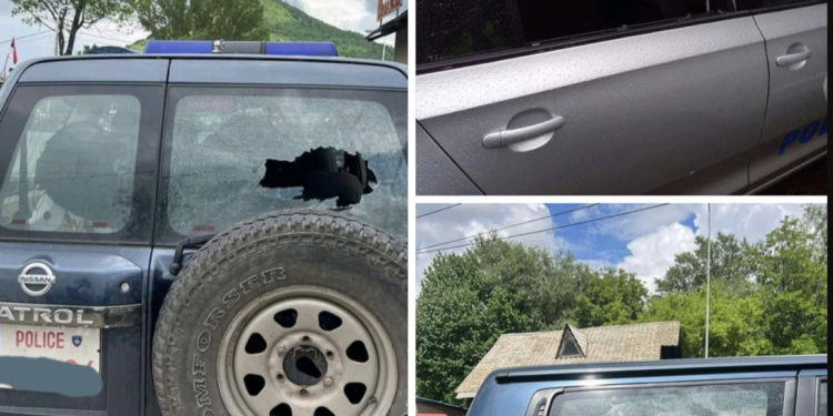 Lëndohet një polic nga sulmet e serbëve në veri