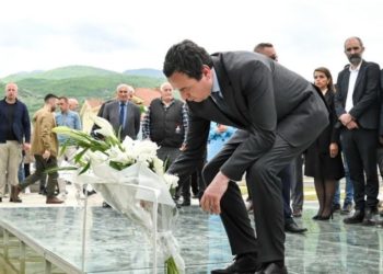 Kurti nga Korisha: Shteti i Kosovës do të kujdeset për ta njohur historinë e masakrave të secilit krim e secilit kriminel