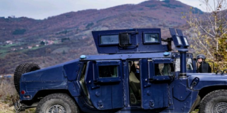 Sondazhi i IRI: Serbia, kërcënimi më i madh për Kosovën, përgjegjëse për tensionet e fundit