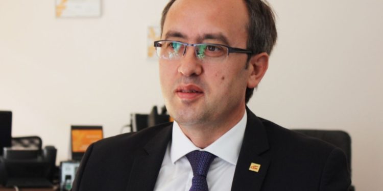 Sanksionet e ShBA-së, Hoti: Kjo ishte arsyeja pse LDK e ka rrëzuar një qeveri anti-amerikane