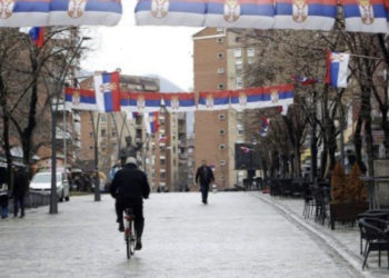 Sulmohen dy shqiptarë në Mitrovicën e veriut