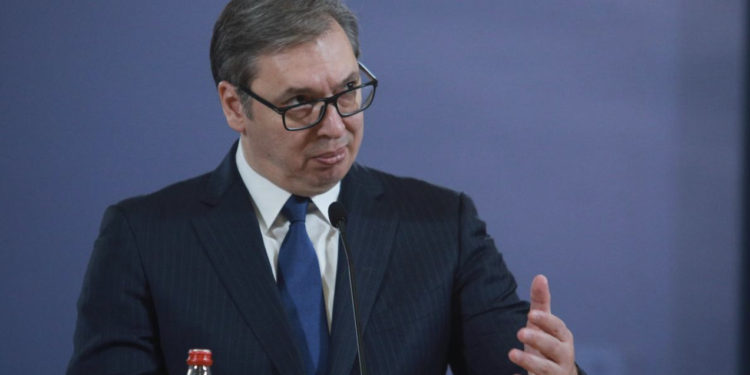 Vuçiq thotë se nga e marta nisin negociatat për zgjedhjet e parakohshme në veri të Kosovës