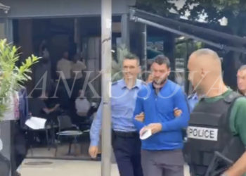 Serbi i arrestuar në Leposaviq nxirret nga Gjykata në Mitrovicë