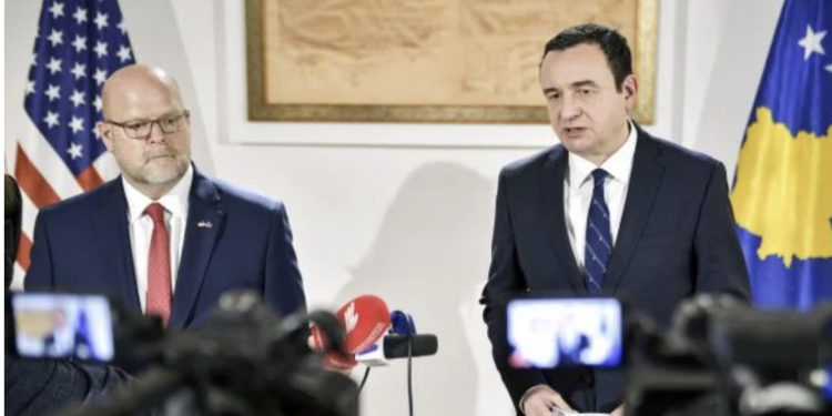 Hovenier: E pëkrahim Kosovën, jemi një në moment të vështirë me Qeverinë e tanishme