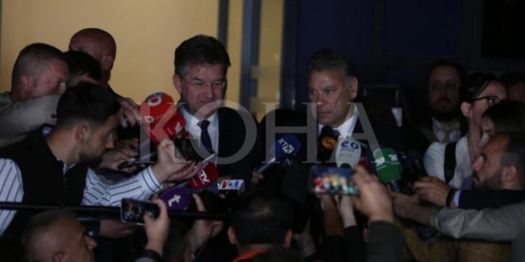 Lajçak: Kurtit ia prezantuam planin me tri pika për të dalë nga situata