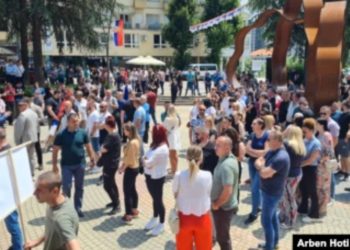 Serbët nxjerrin “Deklaratën e Vidovdanit”