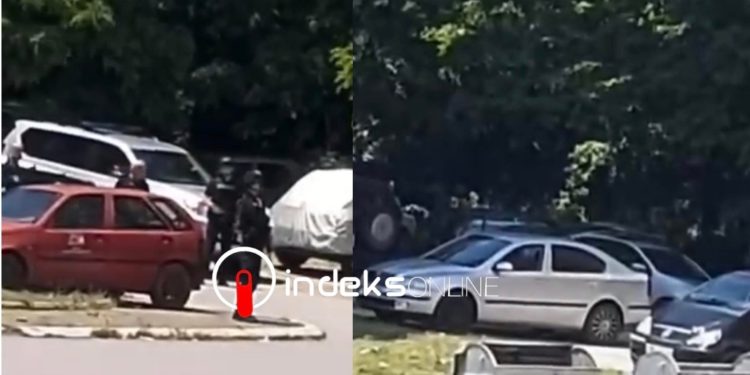 Policia konfiskon një armë dhe targat e një veture në Mitrovicë të Veriut